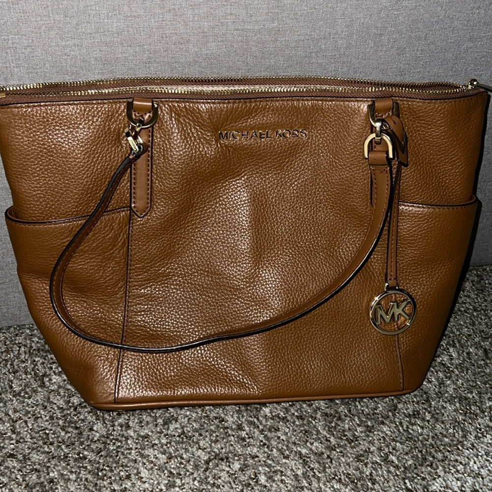Micheal Kors bag
